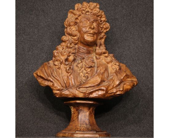 Grande scultura francese in terracotta