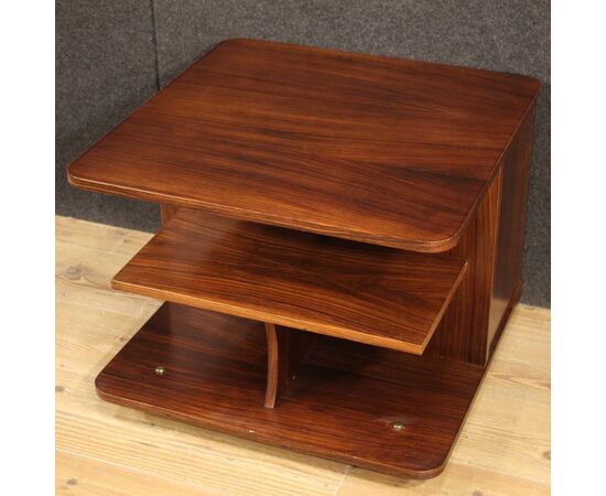 Italian design coffee table from the 20th century