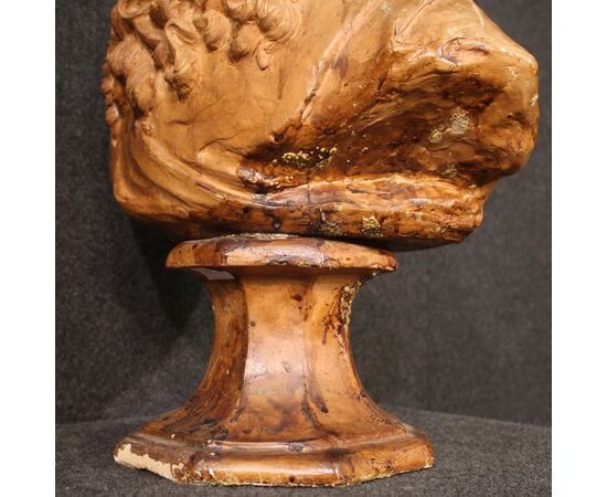 Grande scultura francese in terracotta