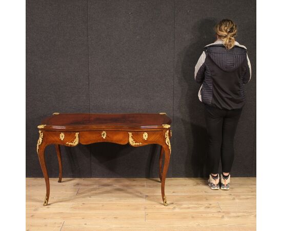 Elegante scrivania francese di epoca Napoleone III