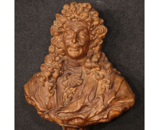 Grande scultura francese in terracotta