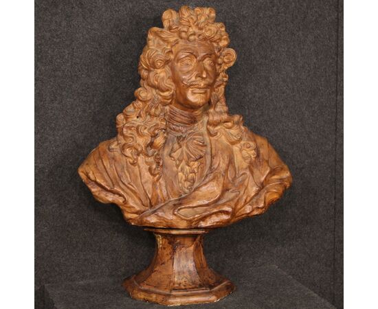 Grande scultura francese in terracotta