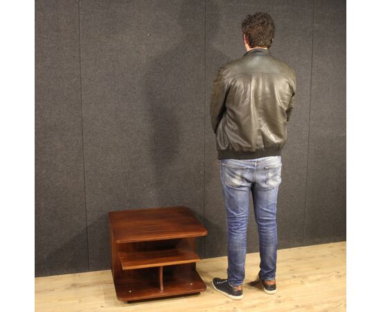 Italian design coffee table from the 20th century