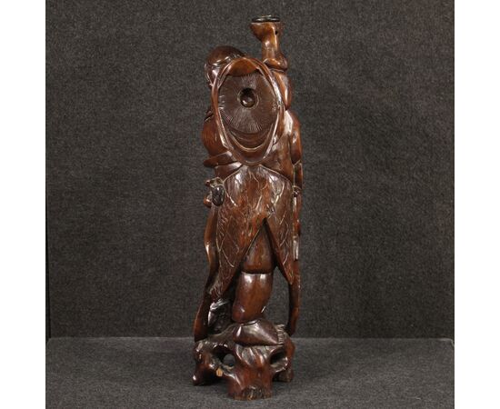 Scultura orientale del XX secolo, Pescatore con pesce