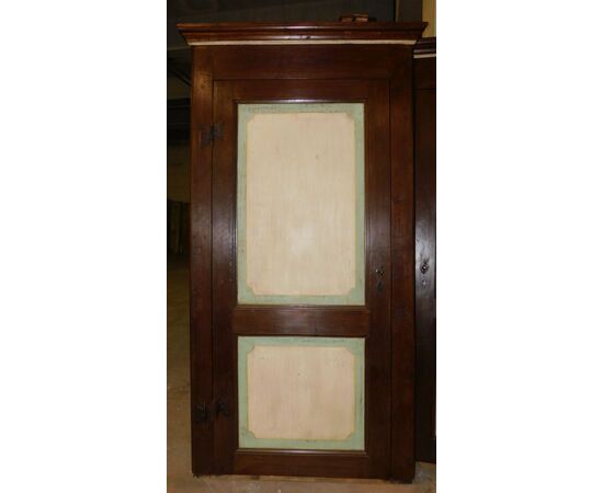 pts617 three walnut doors with lacquered panels, mis. h max 222 x 112 cm