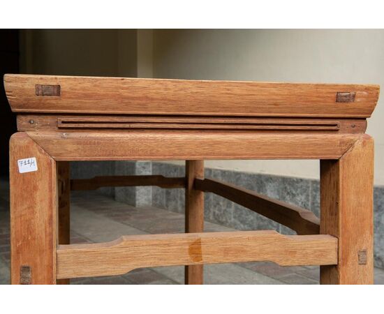Antique Chinese Console Table - M/711 -