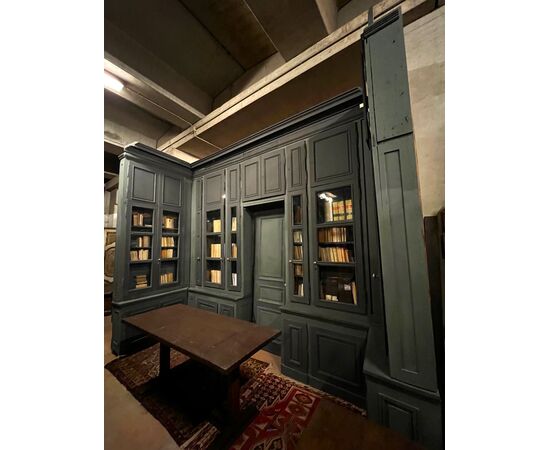 ARM258 - Mobile libreria laccato, epoca '800, misura metri lineari 4,10 x H 3,60 x P 1,60