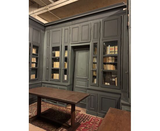 ARM258 - Mobile libreria laccato, epoca '800, misura metri lineari 4,10 x H 3,60 x P 1,60