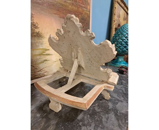 Leggio laccato e dorato del '700