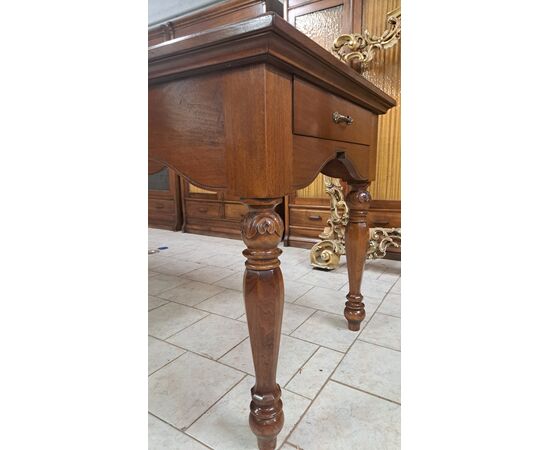 Grande tavolo da negozio a 7 cassetti