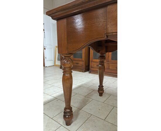 Grande tavolo da negozio a 7 cassetti