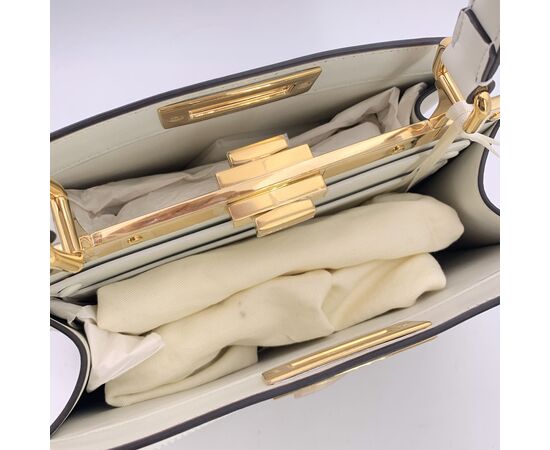 FENDI Borsa a Mano in Pelle Col. Bianco Peekaboo ISeeU M