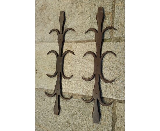 Pair of Lombard "pelagatti", 16th century