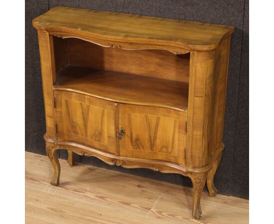 Credenza veneta del XX secolo