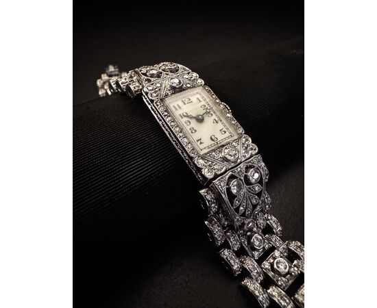 Orologio  in  platino   " Art  -  Dèco "