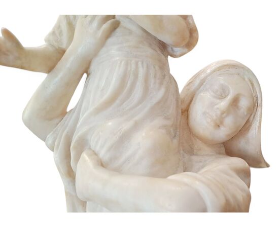 SCULTURA IN ALABASTRO - "DONNA CON BAMBINO" - XIX SEC.