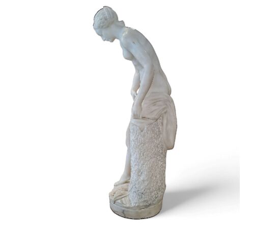 SCULTURA IN ALABASTRO - "VENERE AL BAGNO"- XIX SEC