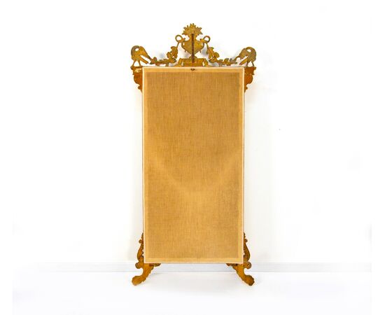 Carved and gilded wooden mirror, Naples, late 18th century