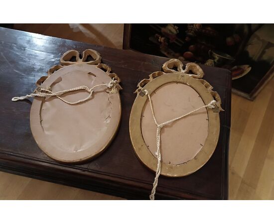 COPPIA DI DIPINTI A PASTELLO OVALI FINE XIX SECOLO