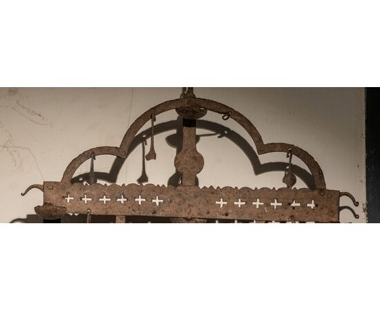 Griglia portalumi in ferro - XVII secolo