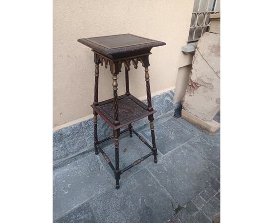 Neo-Gothic flower stand