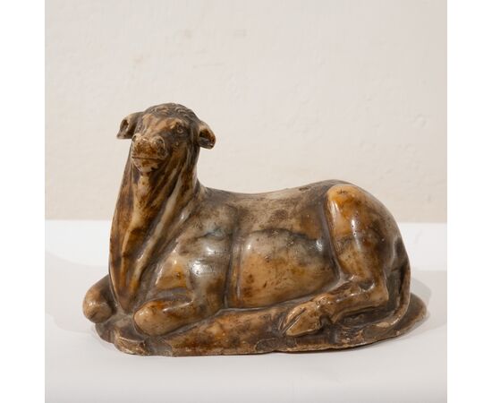 Toro e leone in alabastro bellissima patina - fine XVI secolo