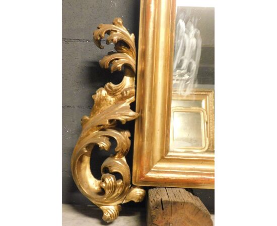 specc124 large sculpted and gilded mirror, h 210 x 135 cm wide     