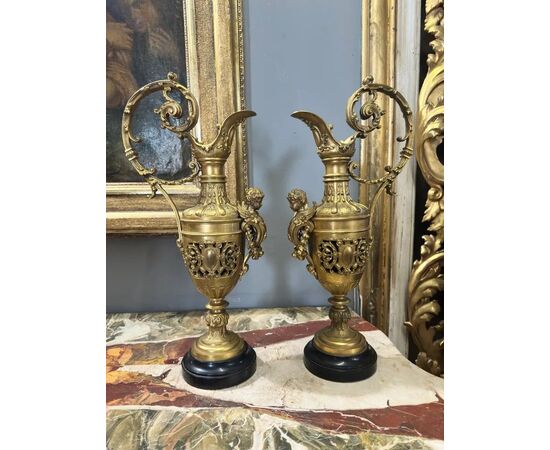 
Coppia di Versatoi in Bronzo Dorato Napoleone III