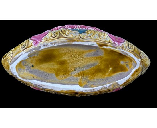 Vaso cache-pot barbottina in terraglia decorato a fiori narcisi.Manifattura Onnaing.Francia.