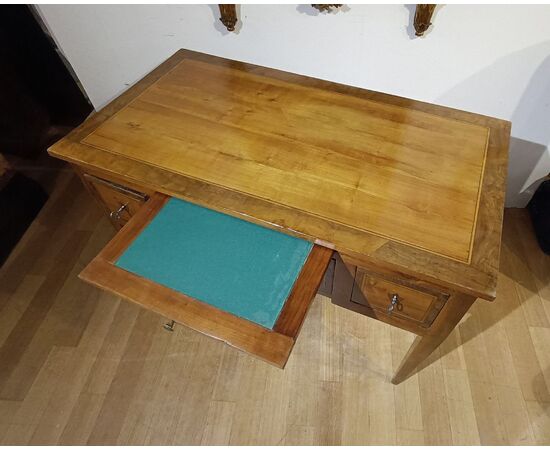 PICCOLO SCRITTOIO LASTRONATO NEOCLASSICO SECONDA META’ DEL XVIII SECOLO