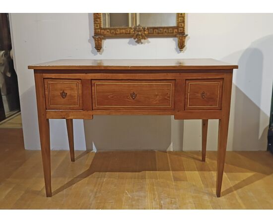 PICCOLO SCRITTOIO LASTRONATO NEOCLASSICO SECONDA META’ DEL XVIII SECOLO