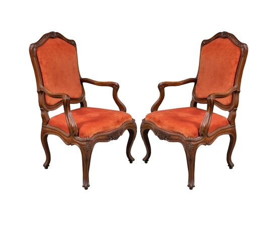 Pair of carved walnut armchairs. Genoa, 18th century.