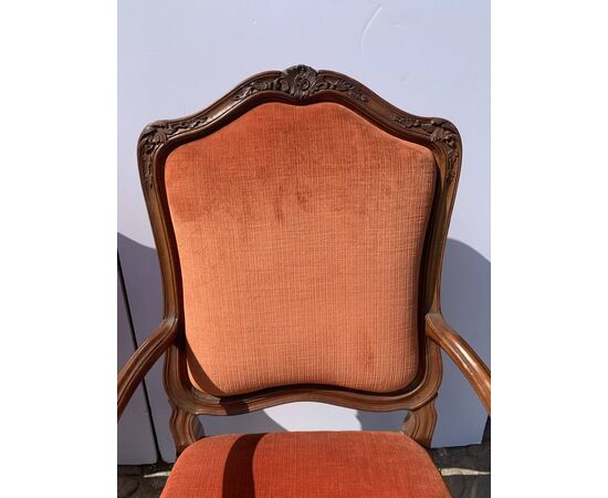 Pair of carved walnut armchairs. Genoa, 18th century.