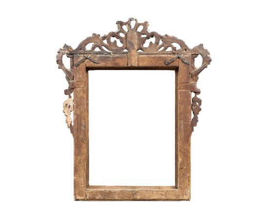 Carved and gilded wooden frame. Venice, 18th century.