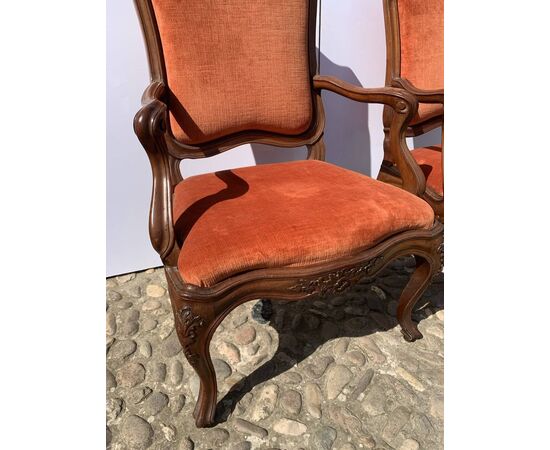 Pair of carved walnut armchairs. Genoa, 18th century.