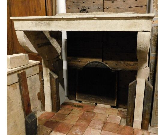 chp281 stone fireplace, simple, early &#39;800, measure cm164 xh 158,     