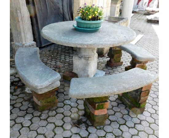 dars265 table top and 3 stone benches, diam. cm 124,     