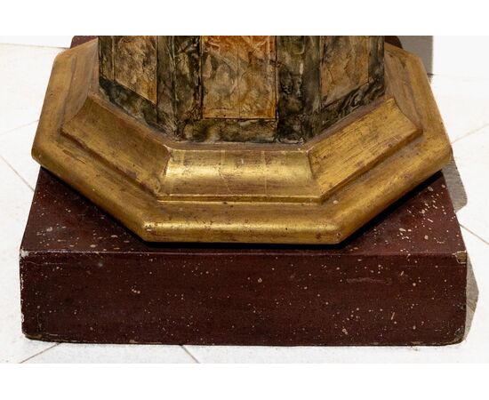Colonna ottagonale in legno dipinto a finto marmo - Primo novecento