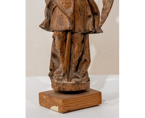 Angelo in legno - piccole mancanze - XVI secolo