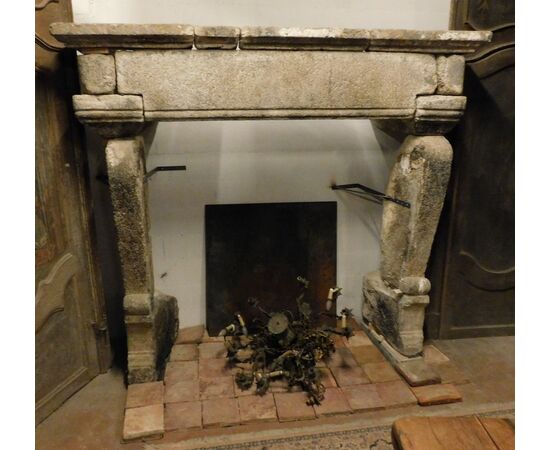 chp288 gothic stone fireplace, size larg. 230 cm xh 215     