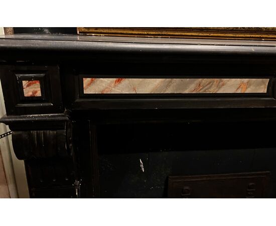 CHM901 - Black marble fireplace with inlays, 19th century, dimensions cm W 144 x D 37 x H 107