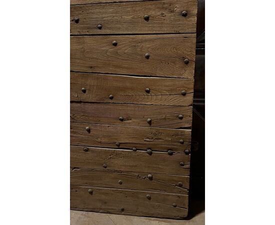 PTCR519 - Portoncino chiodato in rovere, epoca '800, misure cm L 81 x H 195
