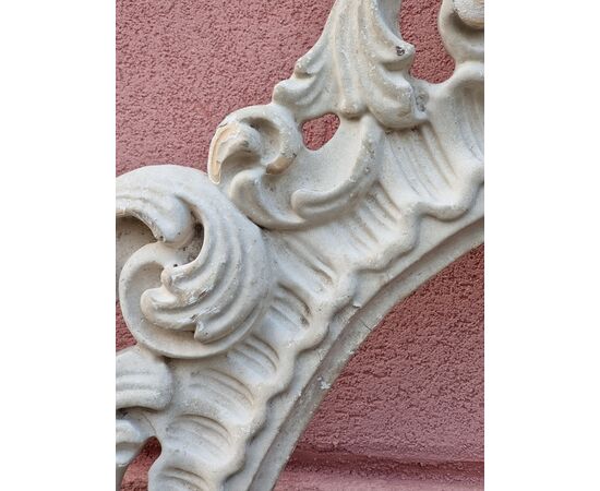 Pair of large carved wooden ovals – 1980s dead stock