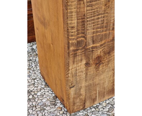 Venetian walnut veneered and inlaid fall front desk, 18th century
