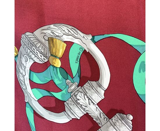 HERMES Foulard Vintage in Seta Col. Bordeaux Ferronnerie
