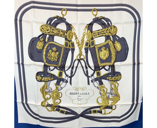 HERMES Foulard Vintage in Seta Col. Blu Carre 90