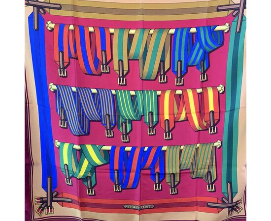 HERMES Foulard Vintage in Seta Col. Bordeaux Carre 90