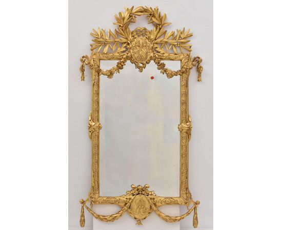 SPECCHIO ANTICO CON STEMMA, SPECCHIERA LUIGI FILIPPO, CORNICE DORATA IN LEGNO INTAGLIATO, XIX  (SPC193)