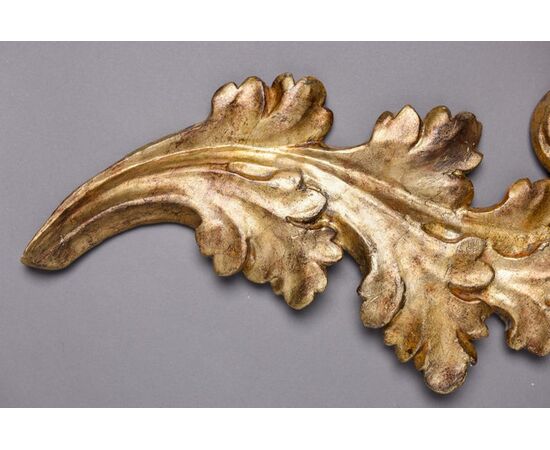 Antico fregio in legno dorato - O/5334 -