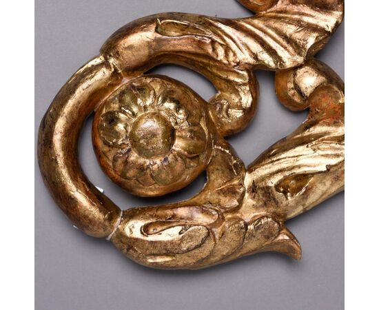 Antico fregio in legno dorato - O/7347 -